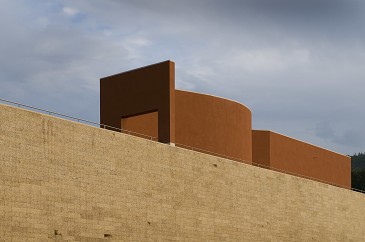 Buiten gevelkurk met isolerende façade kurk