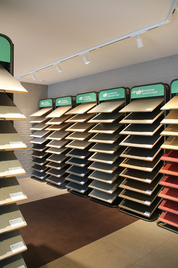 Vernieuwde toonzaal Waregem