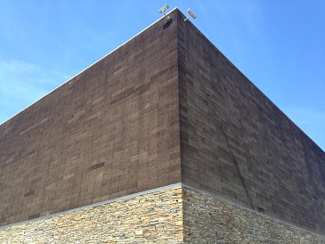 Buiten gevelkurk met isolerende façade kurk