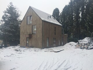 Buiten gevelkurk met isolerende façade kurk